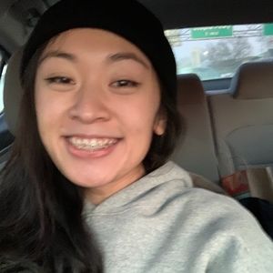 Meet your Posher, Abigail